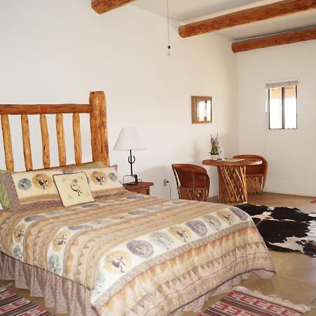 Rancho Milagro Bed & Breakfast Elgin エクステリア 写真